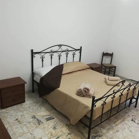 Bed & Breakfast Dei Lecci Martina Franca Exteriör bild