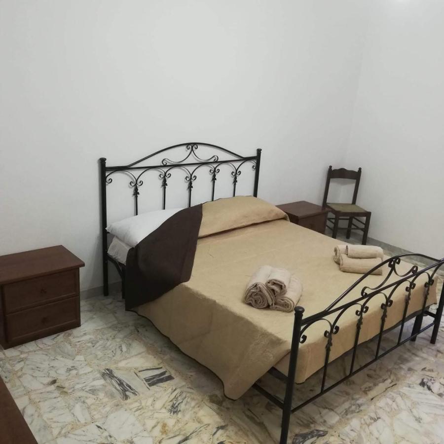 Bed & Breakfast Dei Lecci Martina Franca Exteriör bild